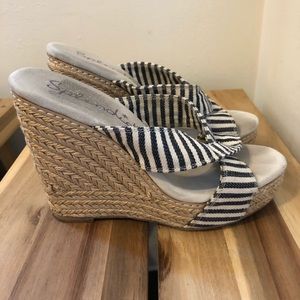 Splendid striped wedge sandal size 5